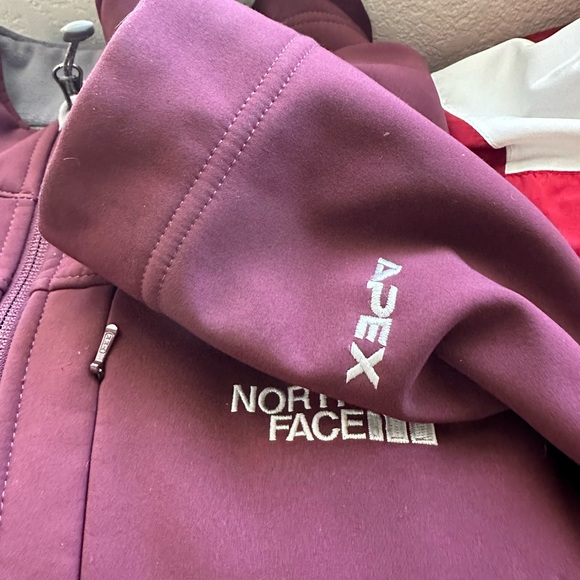 North Face Apex Jacket - Picture 6 of 6